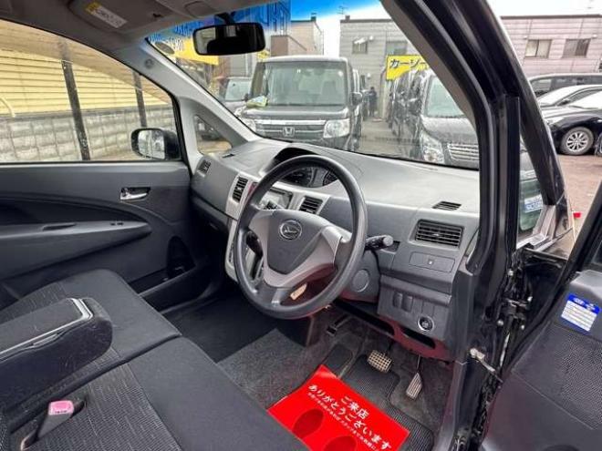 ムーヴカスタム X 4WD　社外CDオーディオ　純正アルミホイール夏　プッシュスタート　キーレスキー 660