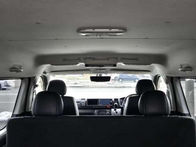 ハイエースバン2.7 スーパーGL ダークプライム ワイド ミドルルーフ ロングボディ 4WD　4WD　寒冷地仕様　両側パワスラ　スマキー　プッシュスタート　リアヒーター&クーラー　アルパインインナーミラー&フリップダウンモニター　社外メモリナビ　フルセグTV　ETC　ベッドキッド　Bカメラ 2700