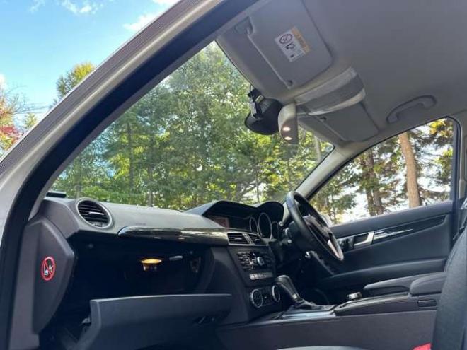 ベンツCクラス C180 アバンギャルド　クルーズコントロール　ABS　ナビTV　バックカメラ　ETC　革シート　キーレス　パワステ　パワーウィンドウ　電動シート　横滑り防止装置　盗難防止装置 正規輸入車 2WD 1800