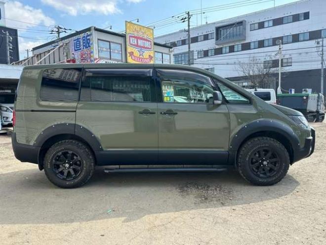 デリカD：5 2.2 D パワーパッケージ ディーゼルターボ 4WD　リフトUP/サイドガード/両側パワスラ/ETC 2300