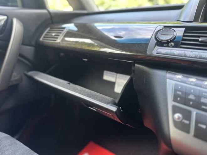 エリシオン2.4 G エアロ HDDナビスペシャルパッケージ 4WD　ABS　バックカメラ　盗難防止装置　エアコン　パワステ　パワーウィンドウ　HDDナビ　ETC　キーレス　3列シート　両側電動スライドドア　アルミホイール　DVD再生　CD　フォグランプ 2400