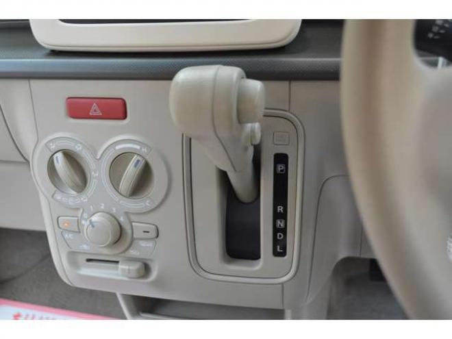 ラパンL 4WD　ワンオーナー車エネチャージ4WDアイドリングストップセーフティサポート搭載レーダーブレーキサポート誤発信抑制機能横滑り防止装置CDシートヒーター社外アルミホイル 660