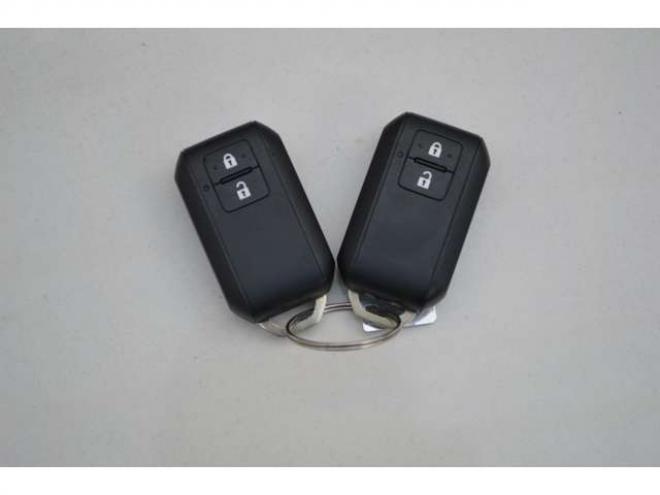 クロスビー1.0 ハイブリッド MZ 4WD　ワンオーナー車ハイブリット4WDターボパドルシフトセーフティサポート搭載アダプティブクルーズコントロールアイドリングストップ全方位モニター付8インチナビTVバックカメラハイビームアシストLEDライト 1000