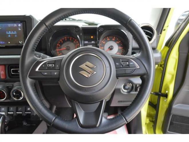 ジムニーXC 4WD　ワンオーナー車セーフティサポート搭載4WDターボ純正ディスプレイオーディオバックカメラLEDライトクルーズコントロールデュアルセンサーブレーキサポート誤発信抑制機能 660