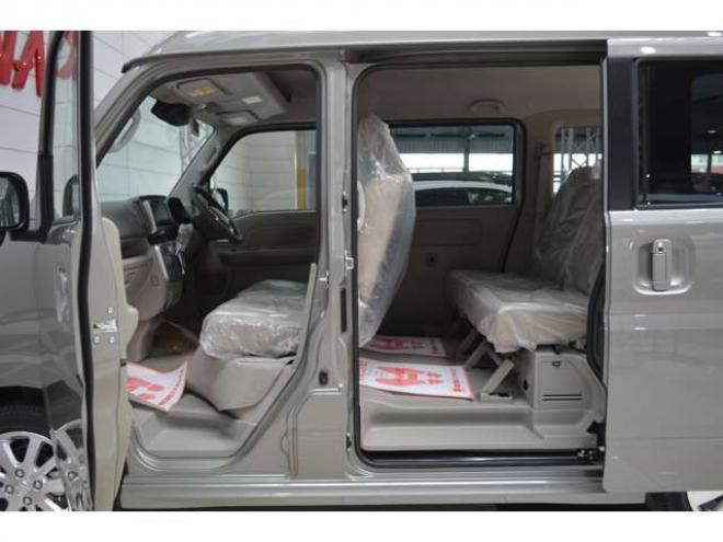 エブリィワゴン PZターボ 4WD　届出済未使用車4WDターボハイルーフスズキセーフティサポート純正バックカメラ付ディスプレイオーディオ左オートスライドドアハイビームアシストLEDライト横滑り防止装置シートヒーター 660