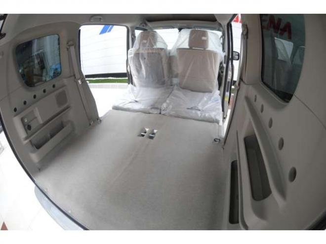 エブリィワゴン PZターボ 4WD　届出済未使用車4WDターボハイルーフスズキセーフティサポート純正バックカメラ付ディスプレイオーディオ左オートスライドドアハイビームアシストLEDライト横滑り防止装置シートヒーター 660