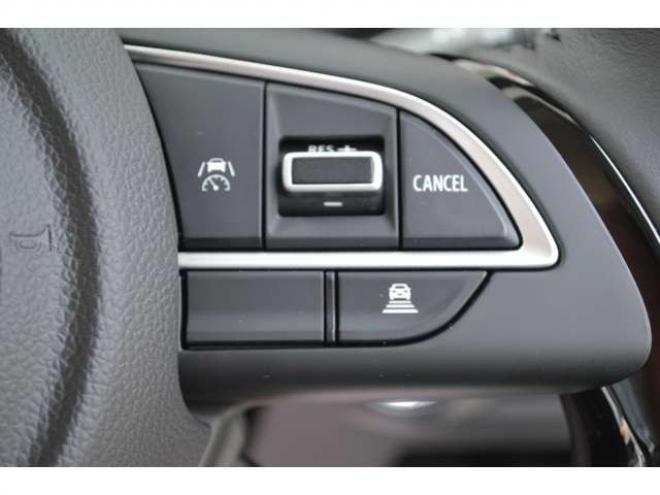 フロンクス1.5 4WD　ハイブリット4WDセーフティサポート搭載4WDスズキコネクト対応通信機装着車アダプティブクルーズコントロール全方位モニター付き9インチナビTVバックカメラハイビームアシストLEDライト 登録済未使用車 1500