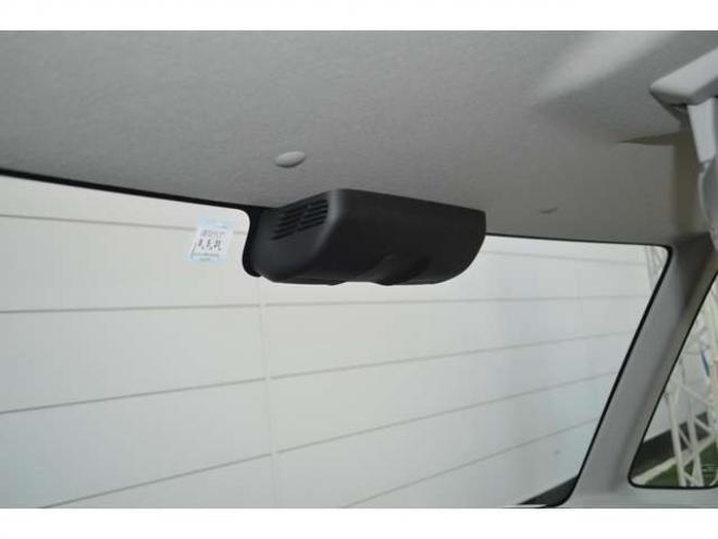 スペーシアハイブリッド X 4WD　ワンオーナー車ハイブリッド4WDターボセーフティサポート搭載アイドリングストップ横滑り防止装置ハイビームアシスト両側オートスライドCDシートヒーター 660