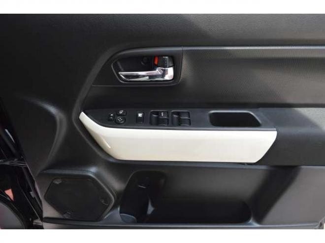 クロスビー1.0 ハイブリッド MZ 4WD　ワンオーナー車ハイブリット4WDターボセーフティサポート搭載パドルシフト横滑り防止装置クルーズコントロールLEDライト純正ディスプレイオーディオ 1000