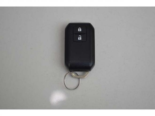 クロスビー1.0 ハイブリッド MZ 4WD　ワンオーナー車ハイブリット4WDターボセーフティサポート搭載パドルシフト横滑り防止装置クルーズコントロールLEDライト純正ディスプレイオーディオ 1000