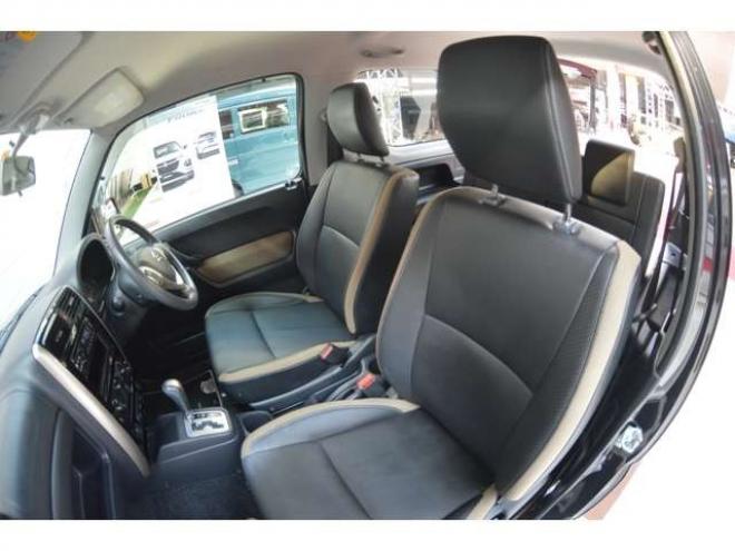 ジムニーランドベンチャー 4WD　ワンオーナー特別仕様車4WDターボCDハーフレザーシートヒーターウインカーミラーヒーター 660