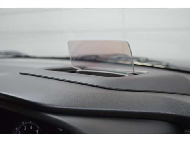 フロンクス1.5 4WD　ワンオーナー車ハイブリット4WDセーフティサポート搭載4WDスズキコネクト対応通信機装着車アダプティブクルーズコントロール全方位モニター付き9インチナビTVバックカメラハイビームアシストLEDライト 1500