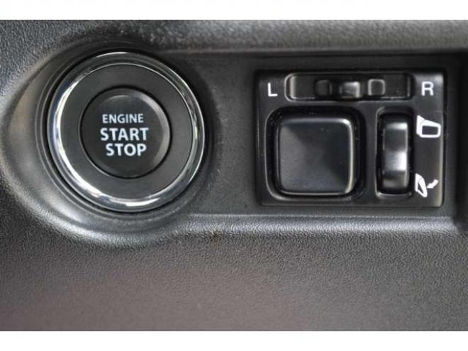 ジムニーXC 4WD　ワンオーナー4WDターボセーフティサポート搭載8インチナビTVバックカメラLEDライトクルーズコントロール 660