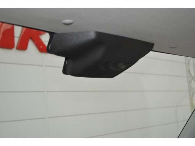 ワゴンRスマイルハイブリッド X 4WD　クリームコーデセーフティサポートスズキコネクト対応9インチ全方位ナビLEDハイブリット4WDセーフティサポート搭載アイドリングストップハイビームアシストLEDライト両側オートスライドドアパーキングセンサー 登録済未使用車 660