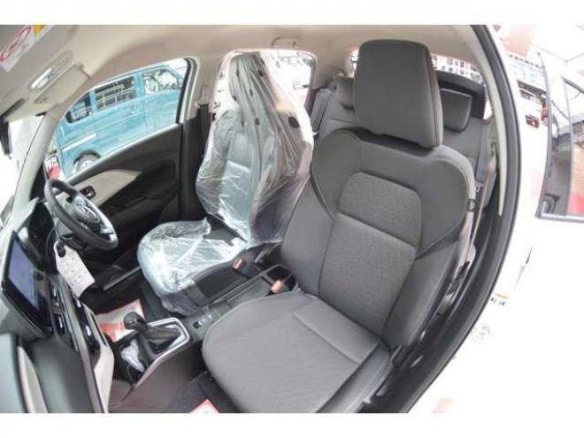 スイフト1.2 ハイブリッド MZ 4WD　ハイブリッド4WDセーフティサポート搭載スズキコネクト対応通信機装着車アイドリングストップ全方位モニター付9インチナビTVバックカメラLEDアダプティブクルーズコントロー電動パーキングブレーキ 登録済未使用車 1200