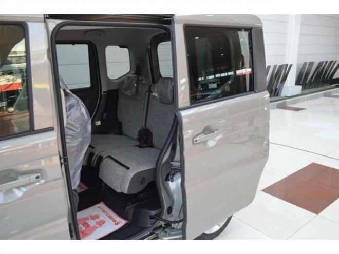 スペーシアハイブリッド X 4WD　全方位モニタ-ナビセーフティSコネクト対応ハイブリット4WDセーフティサポート搭載アイドリングストップ横滑り防止装置ハイビームアシストLEDライト両側オートスライドドアパーキングセンサー 登録済未使用車 660