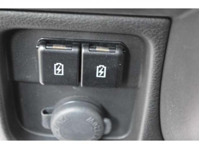 ソリオ1.2 バンディット ハイブリッド MV 4WD　ワンオーナーハイブリット車セーフティサポート搭載アイドリングストップ横滑り防止装置アダプティブクルーズコントロール全方位モニター付9インチナビTVバックカメラ両側オートスライドドアLEDライトETC 1200