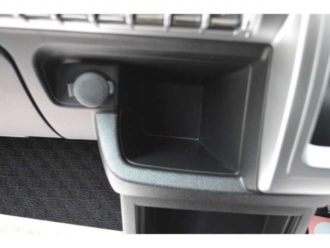 クロスビー1.0 ハイブリッド MZ 4WD　ワンオーナー車ハイブリット4WDターボパドルシフトセーフティサポート搭載アダプティブクルーズコントロール全方位モニター付ナビTVバックカメラLEDライト 1000