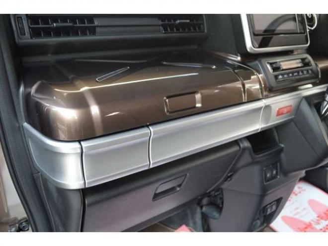 スペーシアギア マイ スタイル 4WD　ワンオーナー車ハイブリッド4WDセーフティサポート搭載アダプティブクルーズコントロール両側オートスライドドア7インチワイドナビTVバックカメラETCハイビームアシストLEDドラレコ 660