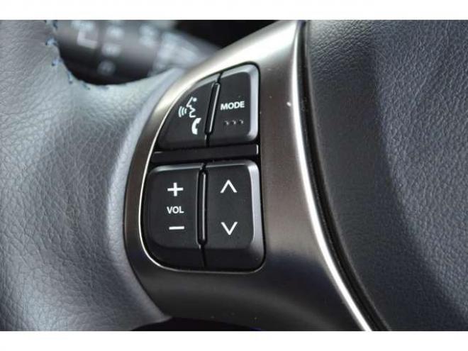 ハスラーJ 4WD　ワンオーナー車Sエネチャージ4WDブラックインテリアパッケージ純正7インチワイドナビTVバックカメラセーフティサポート搭載ハーフレザーシートLEDライト 660