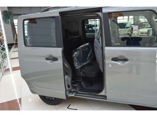 スペーシアベースXF 4WD　届出済未使用車4WDセーフティサポート搭載デュアルセンサーブレーキサポート後退時ブレーキサポート横滑り防止装置アダプティブクルーズコントロールLEDライト右側オートスライドドア 660