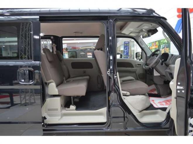 エブリィジョイン ターボ ハイルーフ 4WD　ワンオーナー車4WDターボCVTセーフティサポート搭載7インチワイドナビTVハイビームアシストLEDライト 660