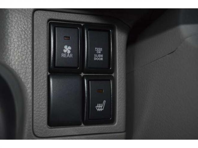 エブリィJリミテッド ハイルーフ 4WD　届出済未使用車4WDターボハイルーフセーフティサポート搭載アイドリングストップ両側オートスライドドア7インチワイドディスプレイオーディオハイビームアシストLEDライト後退時ブレーキサポート 660