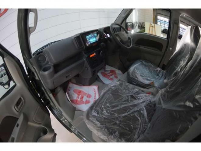 エブリィJリミテッド ハイルーフ 4WD　届出済未使用車4WDターボハイルーフセーフティサポート搭載アイドリングストップ両側オートスライドドア7インチワイドディスプレイオーディオハイビームアシストLEDライト後退時ブレーキサポート 660