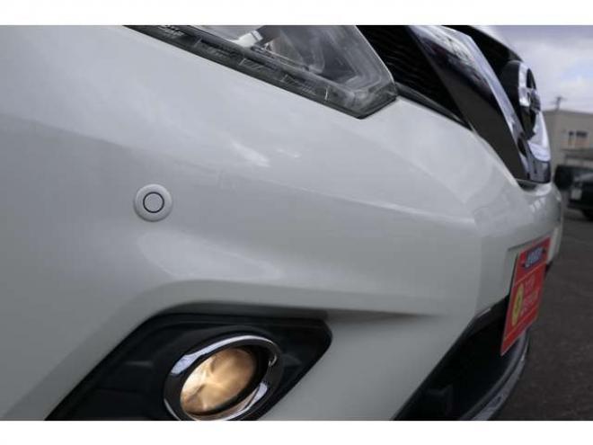 エクストレイル2.0 20X エマージェンシーブレーキパッケージ 2列車 4WD　社外ナビ　バックカメラ　前側ドラレコ 2000