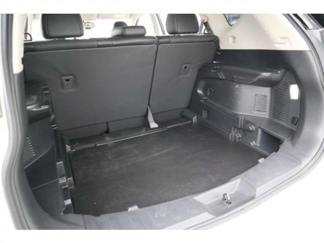 エクストレイル2.0 20X エマージェンシーブレーキパッケージ 2列車 4WD　社外ナビ　バックカメラ　前側ドラレコ 2000