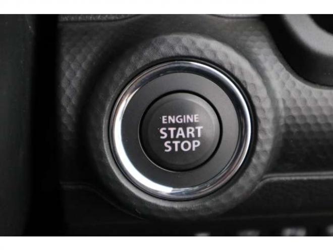 クロスビー1.0 ハイブリッド MX スズキ セーフティ サポートパッケージ装着車 4WD　CDプレイヤー　シートヒーター　アイドリングストップ　パーキングセンサー　デュアルセンサーブレーキサポート　ヒルディセントコントロール 1000