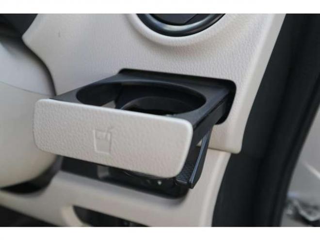 デイズS 4WD　CDプレイヤー　エマージェンシーブレーキ　運転席シートヒーター　踏み間違い衝突防止アシスト 660