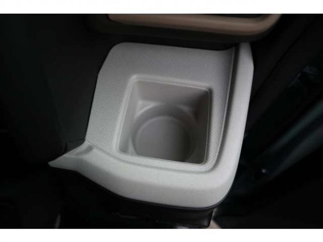 スペーシアハイブリッド X 4WD　純正ナビ　LEDヘッドライト　デュアルセンサーブレーキサポート　横滑り防止装置　両側電動スライドドア 660