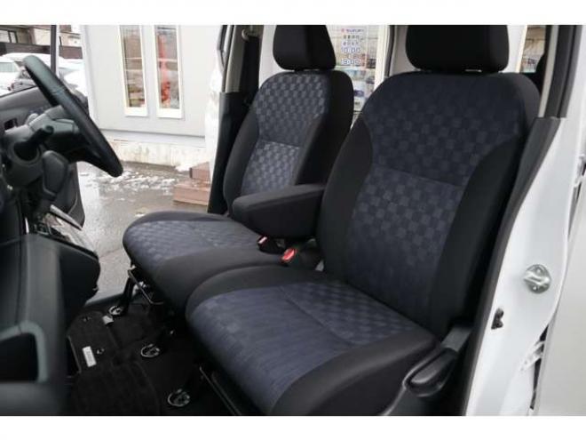 デイズハイウェイスターX 4WD　社外フルセグナビ　アラウンドビューモニター　LEDヘッドライト　シートヒーター　エマージェンシーブレーキ　車線逸脱警報機能 660