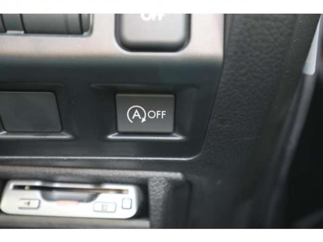 インプレッサXV2.0i-L アイサイト 4WD　純正ナビ　バックカメラ　ETC 前側ドラレコ 2000