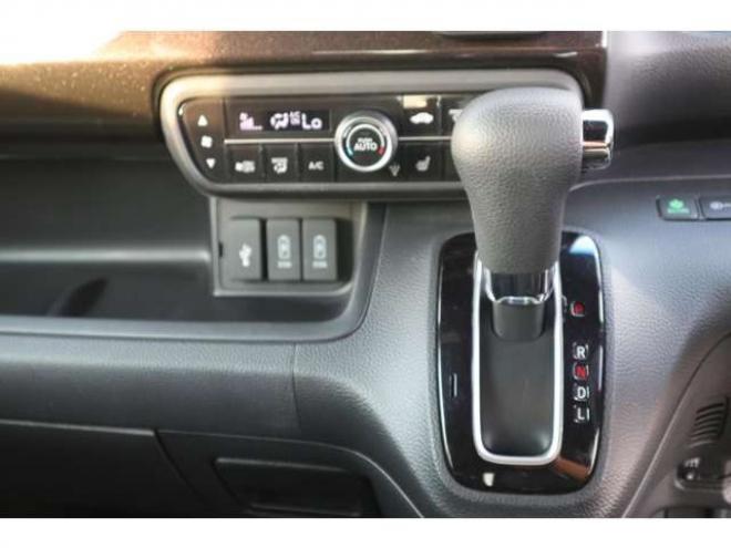 N-BOXカスタム 660 G L ホンダセンシング 4WD　純正フルセグナビ　バックカメラ　ETC　社外360°カメラドラレコ　純正エンジンスターター　シートミラーヒーター　助手席側電動スライドドア 660