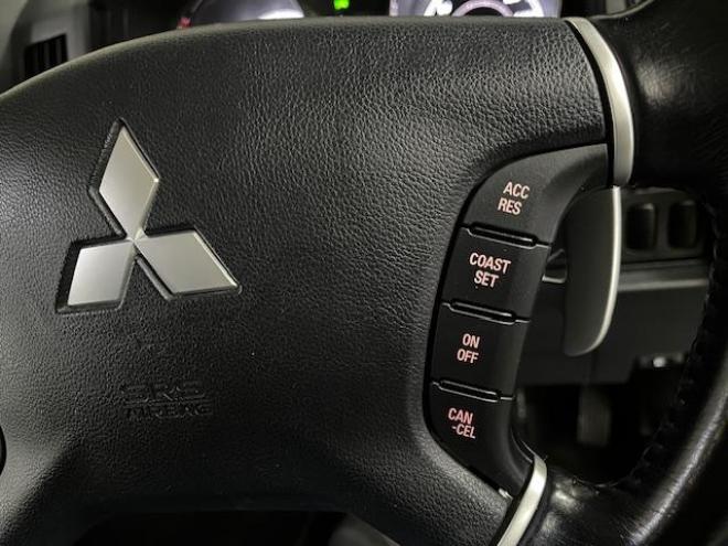 デリカＤ：５　本州仕入　ワンオーナー　寒冷地仕様　禁煙車　両側パワースライドドア　アルパインリアモニター　新品ＴＯＹＯホワイトレター　新品ＪＡＯＳブラックマッドガード　社外１６ＡＷ＋スタッドレスタイヤ付　ＥＴＣ 4WD 2400 5Dr