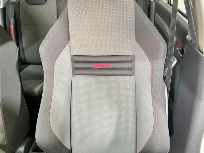 スイフト1.6スポーツ 5年保証 MT ローダウン 寒冷地仕様 禁煙 車検整備2年付 修復歴無