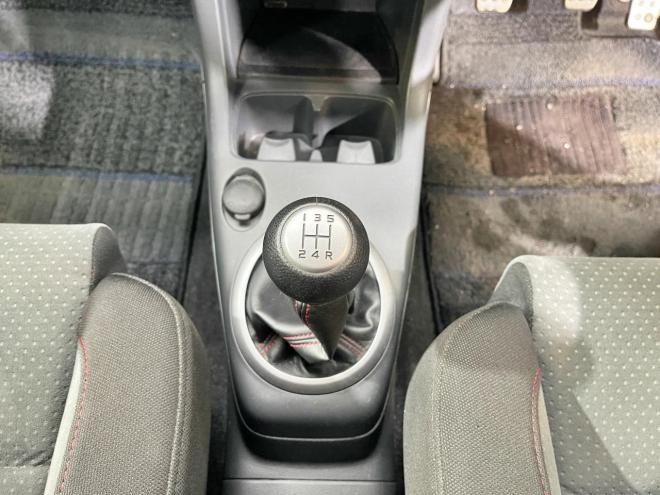 スイフト1.6スポーツ 5年保証 MT ローダウン 寒冷地仕様 禁煙 車検整備2年付 修復歴無