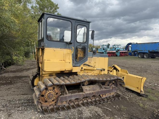 ブルドーザーD31P-17　札幌ヤード