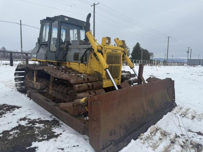 ブルドーザーD60P-11