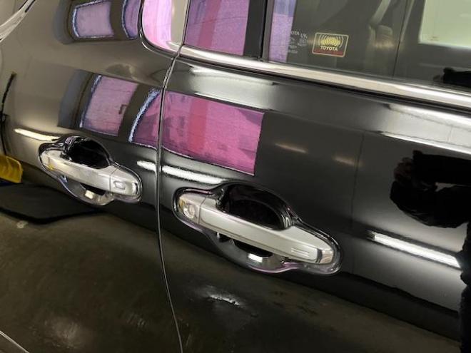 アルファードハイブリッド本州仕入　禁煙車　モデリスタエアロ　純正１０インチビッグナビ　純正リアフリップダウンモニター　フルセグ地デジ　ＤＶＤ再生　Ｂｌｕｅｔｏｏｔｈ　デジタルインナーミラー　シーケンシャルウィンカー　ＥＴＣ 4WD 2500 5Dr