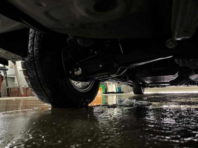 アルファードハイブリッド本州仕入　禁煙車　モデリスタエアロ　純正１０インチビッグナビ　純正リアフリップダウンモニター　フルセグ地デジ　ＤＶＤ再生　Ｂｌｕｅｔｏｏｔｈ　デジタルインナーミラー　シーケンシャルウィンカー　ＥＴＣ 4WD 2500 5Dr