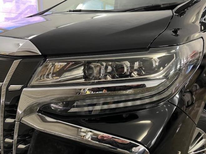 アルファードハイブリッド本州仕入　禁煙車　モデリスタエアロ　純正１０インチビッグナビ　純正リアフリップダウンモニター　フルセグ地デジ　ＤＶＤ再生　Ｂｌｕｅｔｏｏｔｈ　デジタルインナーミラー　シーケンシャルウィンカー　ＥＴＣ 4WD 2500 5Dr