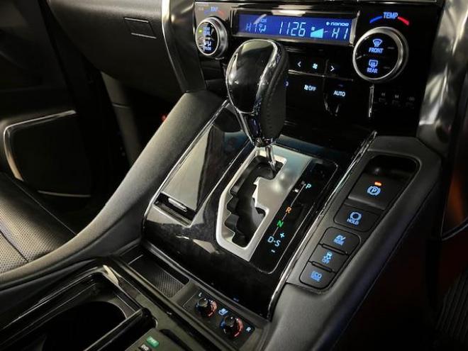 アルファードハイブリッド本州仕入　禁煙車　モデリスタエアロ　純正１０インチビッグナビ　純正リアフリップダウンモニター　フルセグ地デジ　ＤＶＤ再生　Ｂｌｕｅｔｏｏｔｈ　デジタルインナーミラー　シーケンシャルウィンカー　ＥＴＣ 4WD 2500 5Dr