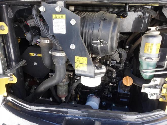 バックホーヤンマー　VIO30-6　バケット容量0.12m3