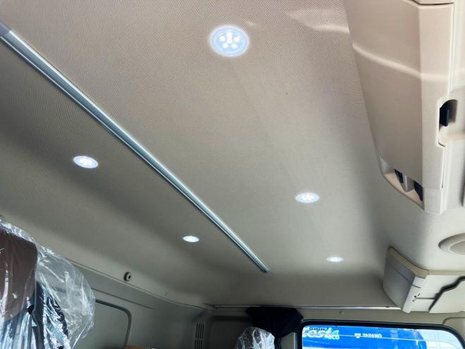 プロフィア未使用　4段ラジコンクレーン車　セルフローダー　重機運搬車ウインチ付　大型トラック　nsl