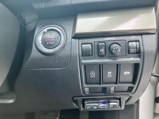 レガシィワゴン2.5i アイサイト 4WD 2500 5Dr