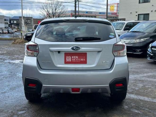 インプレッサXVハイブリッド 2.0i 4WD　ナビ　ワンセグ　アルミホイール　クルーズコントロール　ABS　横滑り防止装置　盗難防止装置　パワステ　パワーウィンドウ　スマートキー　キーレスエントリー　MTモード付　アイドリングストップ　ETC 2000