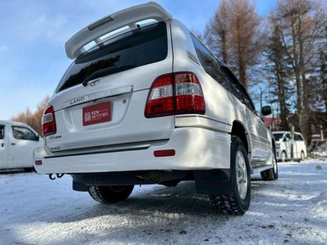 ランドクルーザー100 4.2 VXリミテッド ディーゼルターボ 4WD　エンジンスターター　ETC 純正アルミ　純正ナビ　電動シート　シートヒーター　コンソールクーラーBOX　バックカメラ　パワステ　パワーウィンドウ　クルーズコントロール　ABS 4200